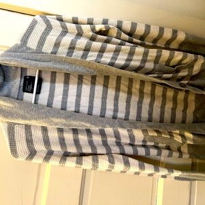 American eagle cardigan